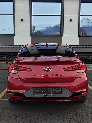 Hyundai: Hyundai Elantra: 2018 г., 2 л, Автомат, Бензин, Седан — 5