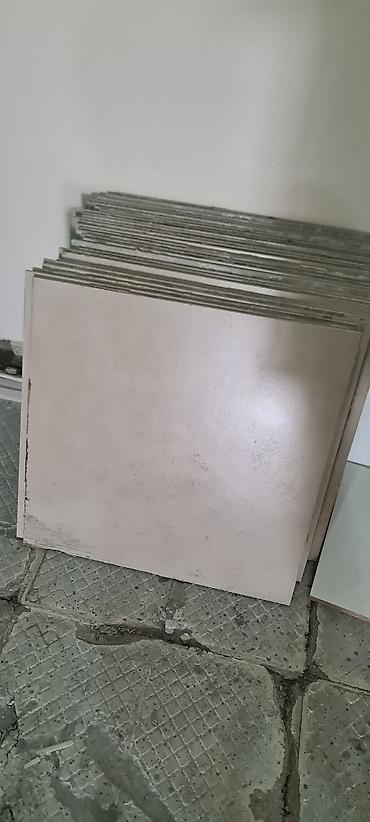 tamet daşlar: Metlax ( kafel, keromaqranit) usden cixmadir 60x60 olcudedir, hec bir — 1