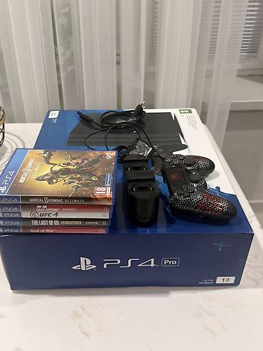 PS4 (Sony PlayStation 4): Пс4 Про 1тб, практический новая, использовалась очень редко. С — 1