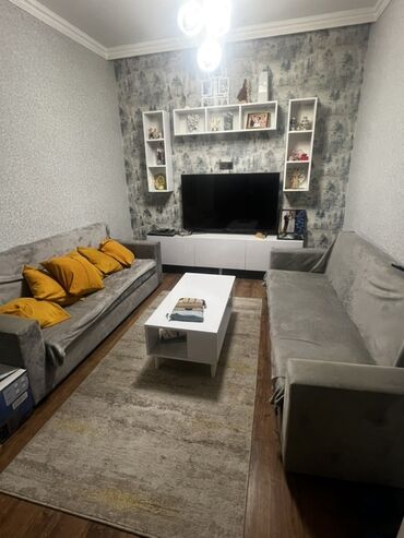 Qonaq otağı dəstləri: Masa və oturacaqlar — 3