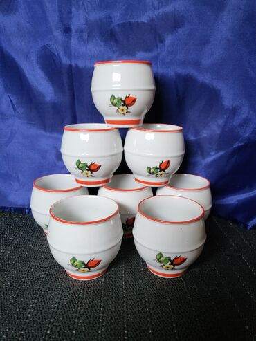 Čaše: Porcelanske nove casice iz 70ih. za zestoko pice. 6+2 kom. Komada — 1