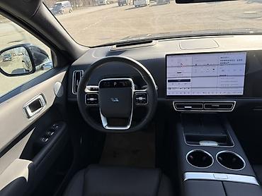 Lixiang: Lixiang L9: 2023 г., Гибрид, Внедорожник — 6