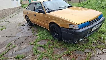 Mazda: Mazda 626: 1988 г., Механика, Седан — 5