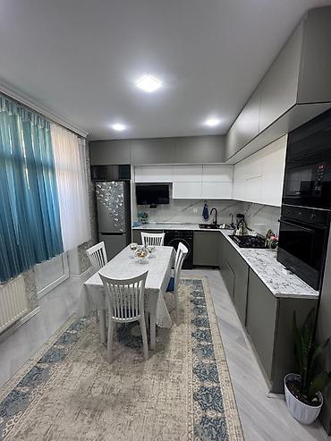 lökbata: Lökbatan qəs., 3 otaqlı, Yeni tikili, m. 28 may, 88 kv. m — 10
