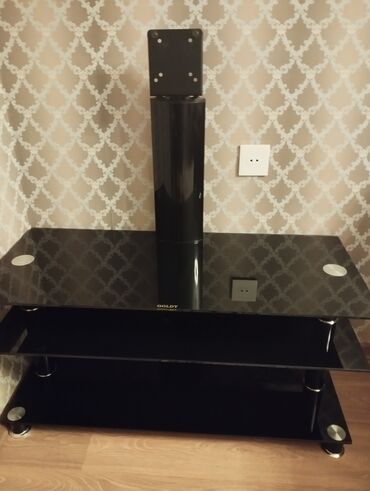 подставка для телевизора: Televizor altlığı Qara şüşə Az işlənmiş 30manat 050 387 61 75