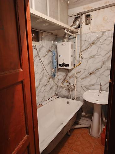 sabuncuda ev: Bakı, Montin, 3 otaqlı, Köhnə tikili, m. Nəriman Nərimanov, 66 kv. m — 3