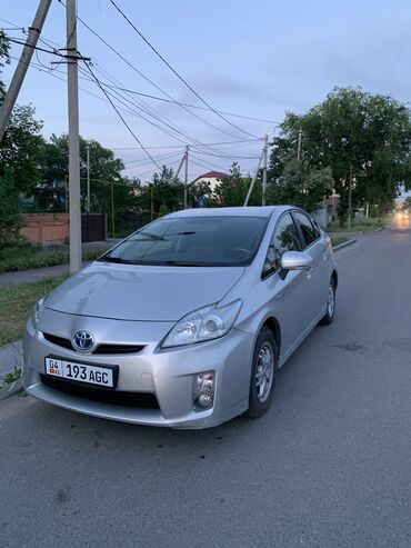 рассрочка авто в кыргызстане: Toyota Prius: 2010 г., 1.8 л, Автомат, Гибрид, Хэтчбэк