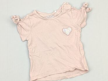 T-shirts and Blouses: T-shirt, Reserved, 3-6 months, condition - Good