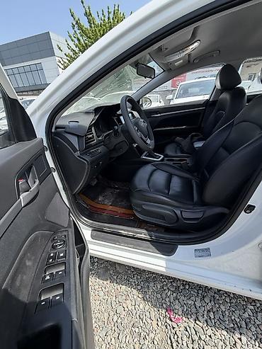 byd e6: Hyundai Elantra: 2020 г., 1.6 л, Автомат, Гибрид, Седан — 3