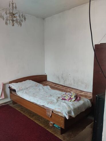 сдаю квартиру барачного типа: 2 комнаты, Собственник, С подселением