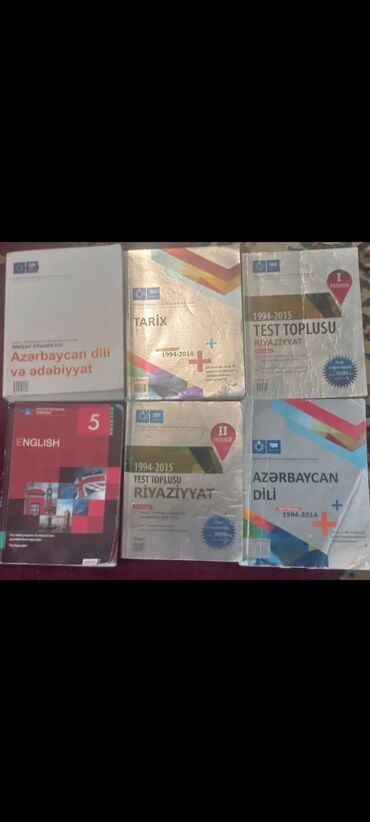 Digər: Kitablar her biri 1 azn hamisi birlikde 5 azn hamisini alan real