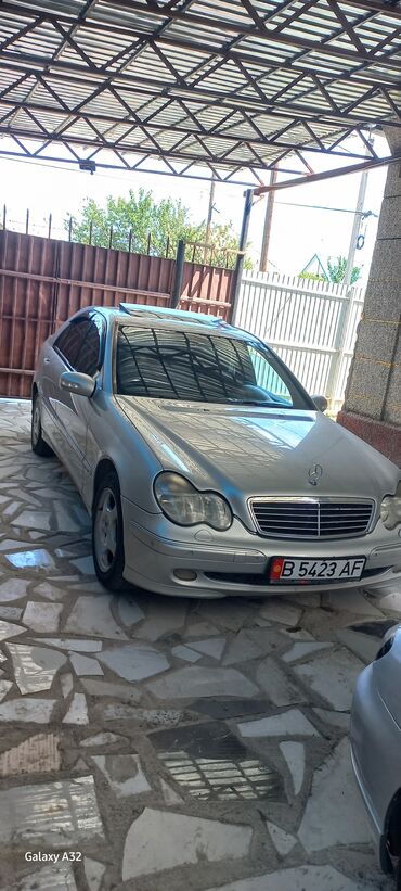 Mercedes-Benz: Mercedes-Benz C-Class: 2004 г., 3.2 л, Автомат, Бензин, Седан