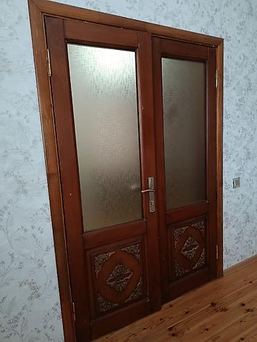 keramoqranit döşəmə: Qonaq otağı üçün İşlənmiş Otaq qapısı Çərçivə ilə, Ünvandan götürmə — 2