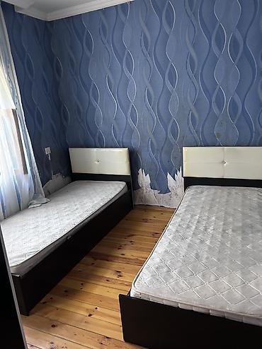 Həyət evləri və villaların satışı: 3 otaqlı, 56 kv. m, Orta təmir — 12