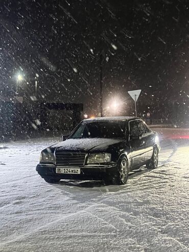 продам машину: Mercedes-Benz W124: 1993 г., 3.2 л, Автомат, Бензин