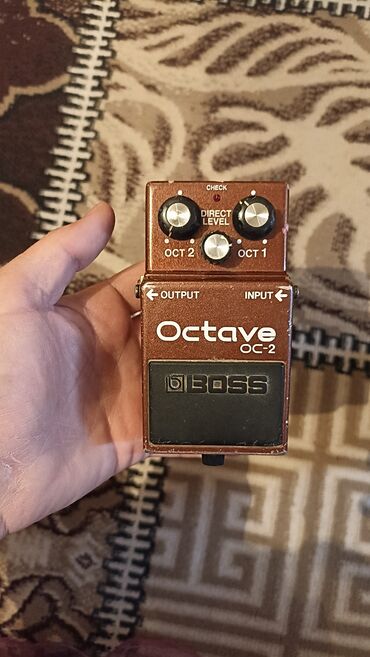 ucuz velosibed: Boss oc-2 octaver gitar və klarnet üçün pedal