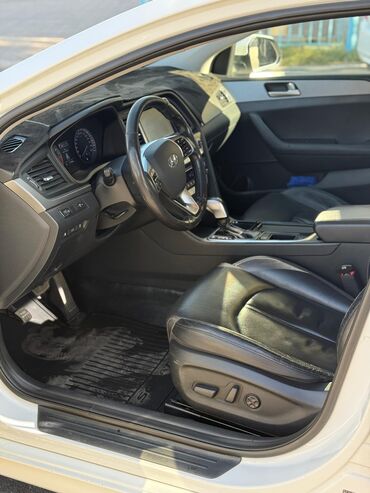 Hyundai: Hyundai Sonata: 2018 г., 2 л, Автомат, Газ, Седан — 10