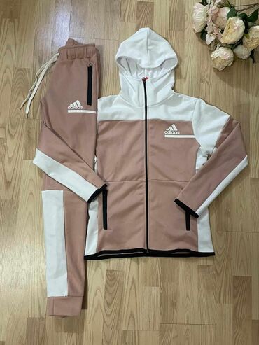 Gornji i donji deo: SMLXl
3300 na lalafo.rs — 3 Gornji i donji deo: SMLXl
3300 — 3