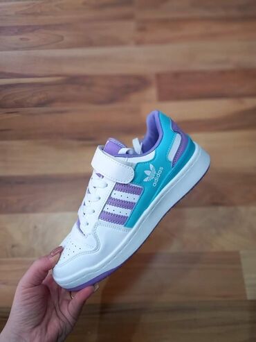 Women's Sneakers and athletic shoes: 41 — 1