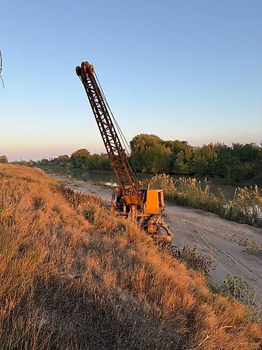 Экскаваторы: Экскаватор, Гусеничный — 3