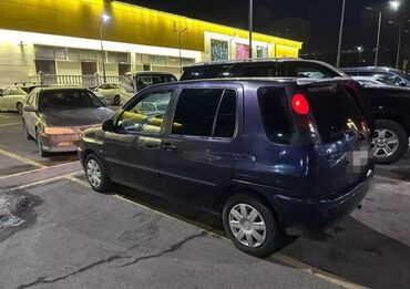 Toyota: Toyota Raum: 1997 г., 1.5 л, Автомат, Бензин