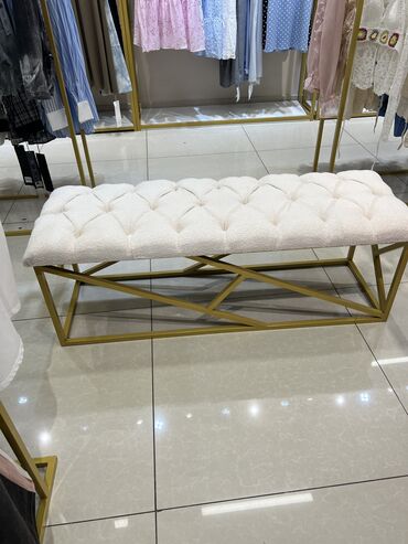 Другое оборудование для салонов красоты: Маникюрный стол Полки под лаки Лабораторный шкаф Шкаф под сухожар — 17