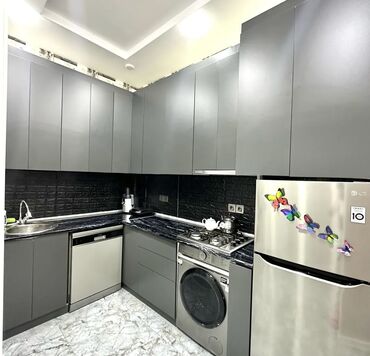 Uzunmüddətli kirayə mənzillər: Yalniz uzun muddetli verilir menzil Azadliq metrosunun cixiwindadi. 3 -da lalafo.az — 8 Uzunmüddətli kirayə mənzillər: Yalniz uzun muddetli verilir menzil Azadliq metrosunun cixiwindadi. 3 — 8