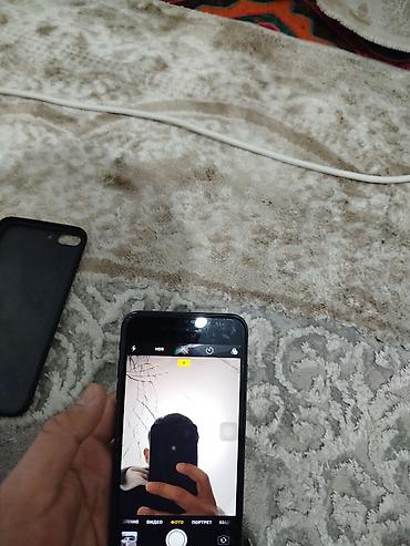 Apple iPhone: IPhone 7 Plus, Б/у, 128 ГБ, Черный, Зарядное устройство — 5