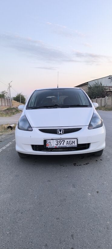 Honda: Honda Fit: 2003 г., 1.3 л, Вариатор, Бензин