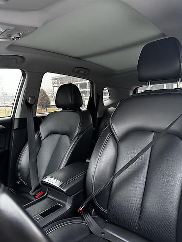 Roewe: Roewe ERX5: 2018 г., 0.1 л, Автомат, Электромобиль, Внедорожник — 9