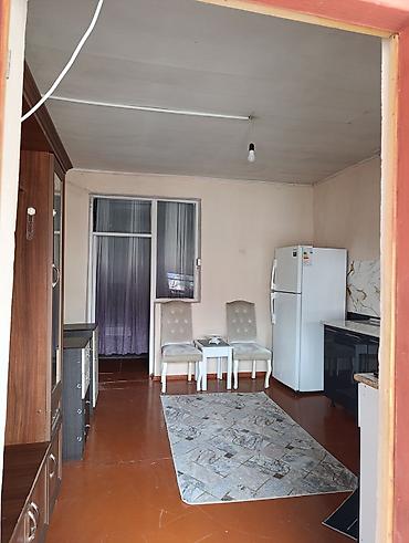 Həyət evləri və villaların satışı: 2 otaqlı, 70 kv. m, Yeni təmirli — 4