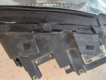 Передние фары: Передняя правая фара Audi 2003 г., Б/у, Оригинал, Германия — 8