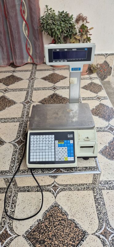 Epilyatorlar: Döşəmə tərəziləri, 30 kq, Ünvandan götürmə