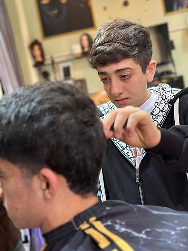 курсы косметологии в баку отзывы: __👇MƏLUMATI DİQQƏTLƏ OXUYUN👇 ✨ EN Academy – Bərbərlik Kursu ✨ SALON — 9