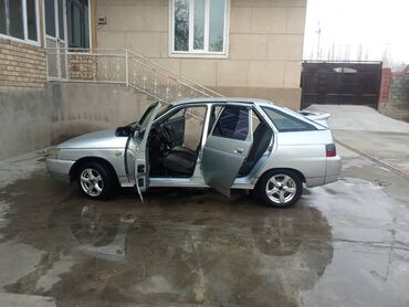 ВАЗ (ЛАДА): ВАЗ (ЛАДА) 2112: 2005 г., 1.6 л, Механика, Бензин, Хэтчбэк — 4