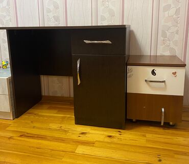 ikinci əl çilçıraqlar: Satılır Əlaqə : 0552046427