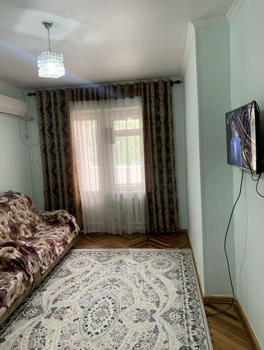 Продажа квартир: 2 комнаты, 74 м², Индивидуалка, 2 этаж, Косметический ремонт