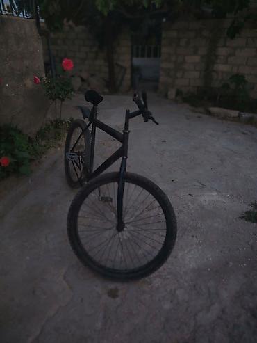 Velosipedlər: 26 lıqdı. Təcili satılr İşlək vəziyyətdə Heç nə problemi yoxdu — 2