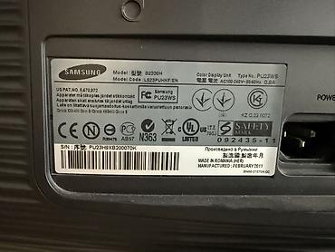 Monitorlar: Samsung SyncMaster B2030 LCD monitor - Ekran diaqonalı: 20 düym — 7