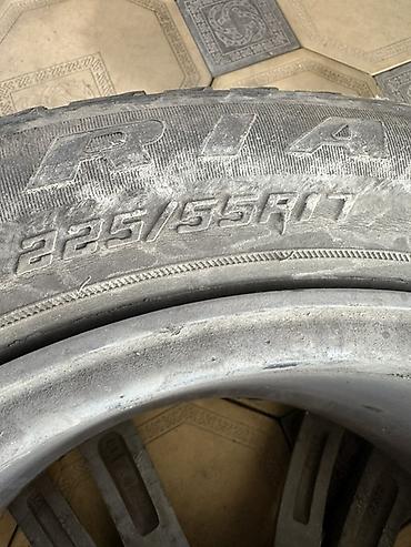 комплект ключи: 225/55/17 Комплект из 3 колес BMW: легкосплавные диски с зимними — 4