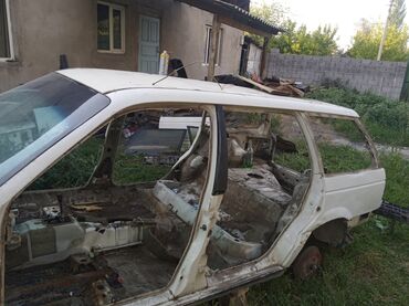 Другие детали кузова: Кузов (голая “капсула”) универсал, белый цвет. Описание: - — 2