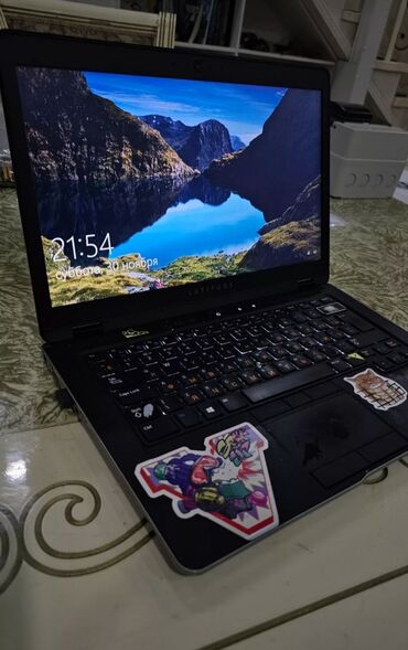 продажа ноутбуков dell: Ноутбук, Dell, 8 ГБ ОЭТ, Intel Core i7, 14 ", Колдонулган, Татаал эмес тапшырмалар үчүн, эс тутум SSD