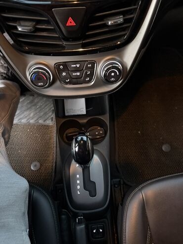 Chevrolet: Chevrolet Spark: 2019 г., Бензин, Хэтчбэк — 13