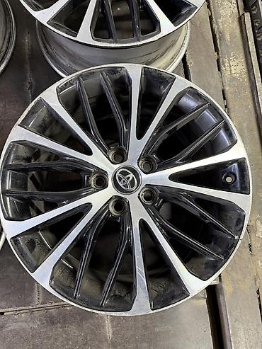 r16 6 139 7: Комплект оригинальных литых дисков Toyota (4 шт.) Диаметр: 18 — 3