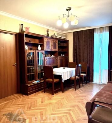 3 комнатная квартира: Mənzil üçün geniş və işıqlı otaqların təqdimatı - Plan: ayrı girişli