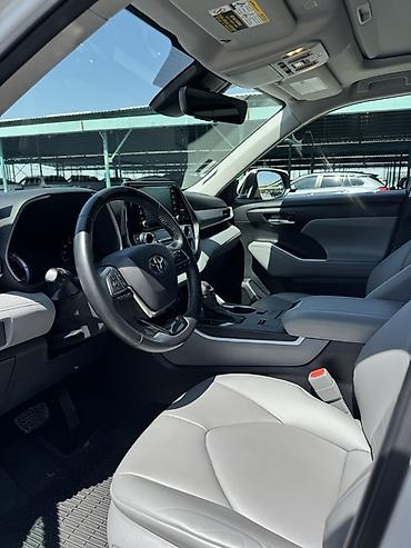 Унаа сатуу: Toyota Highlander: 2020 г., 2.5 л, Автомат, Гибрид, Кроссовер — 3