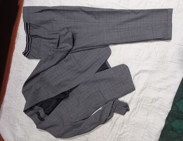 укороченный пиджак и брюки: Пиджак, Турция, M (EU 38)