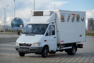 витринные холодильники и морозильники в бишкеке: Легкий грузовик, Mercedes-Benz, Стандарт, 3 т, Б/у