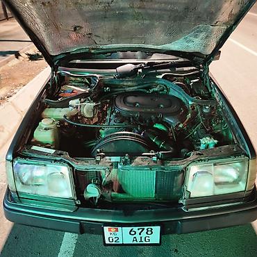 Mercedes-Benz W124: 1990 г., 2.3 л, Механика, Бензин, Седан