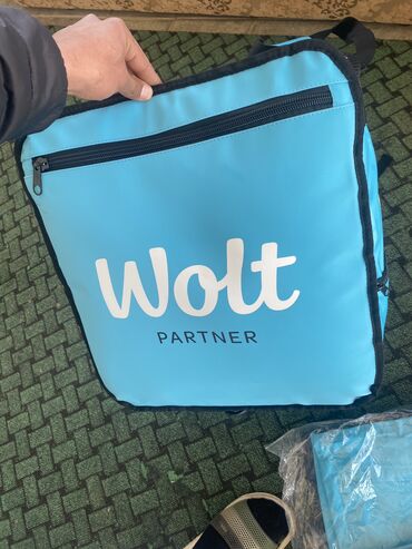 wolt çantası: Wolt çantasi + Wolt gödekcesi yay ve qis +yağış keçirmeyen şalvar